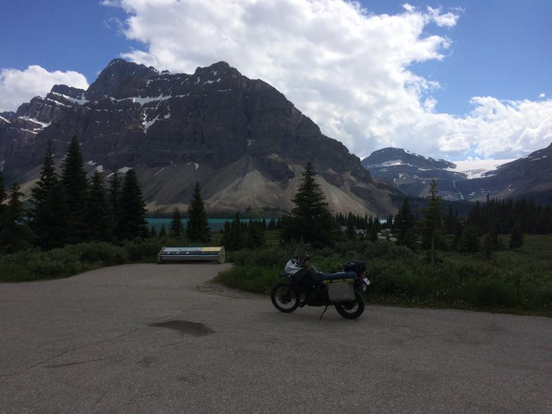 Bow lake and glacier